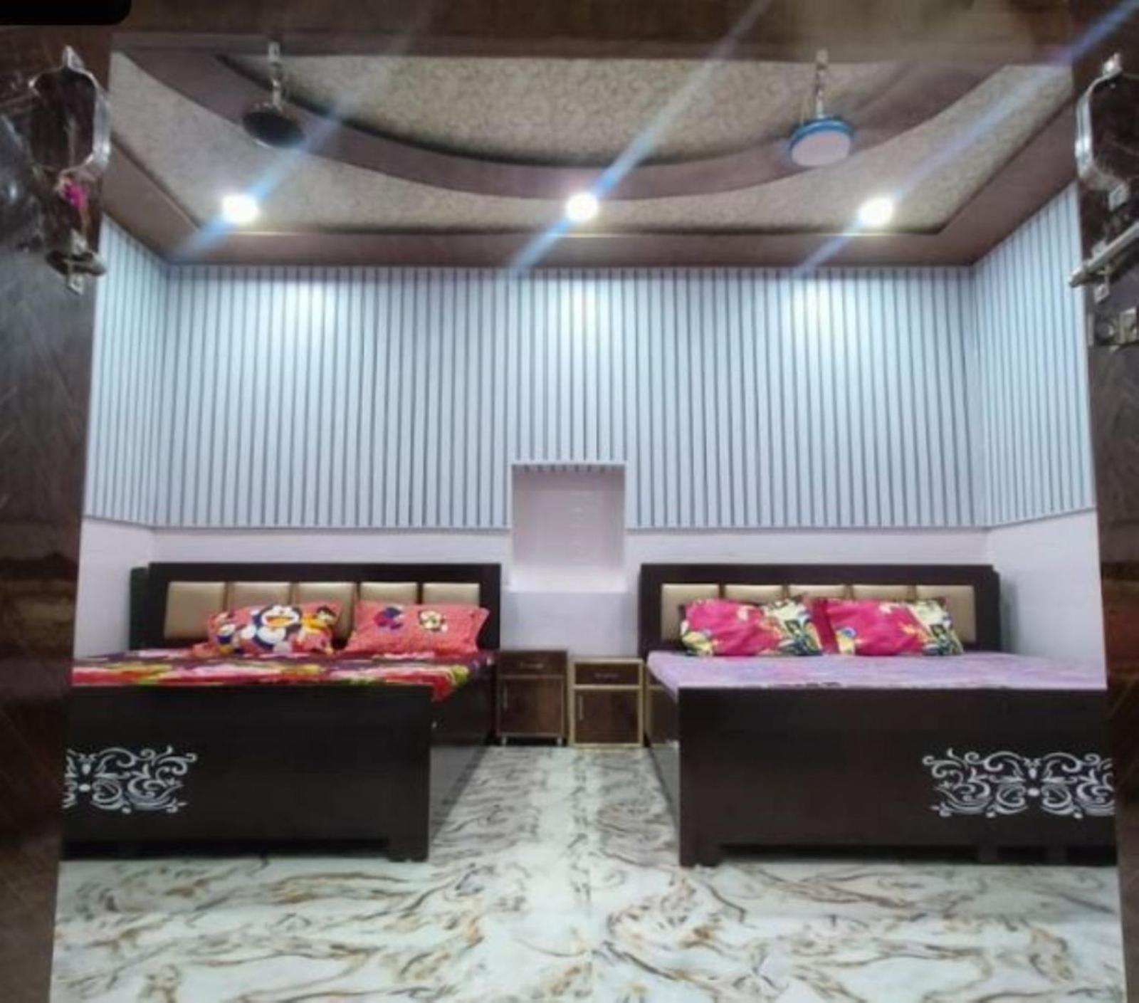 Grg Balaji Full Air Conditioning Vrindavan