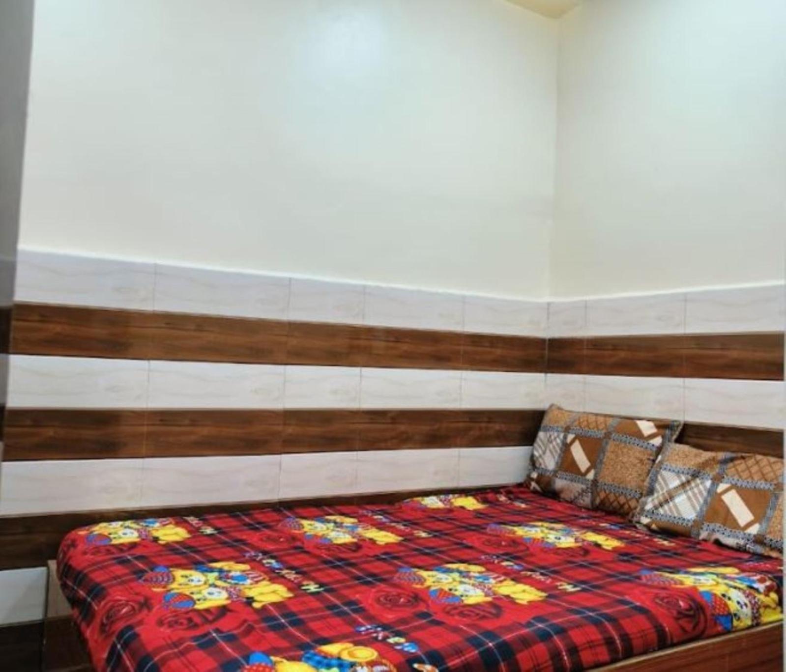 Grg Balaji Full Air Conditioning Hotel